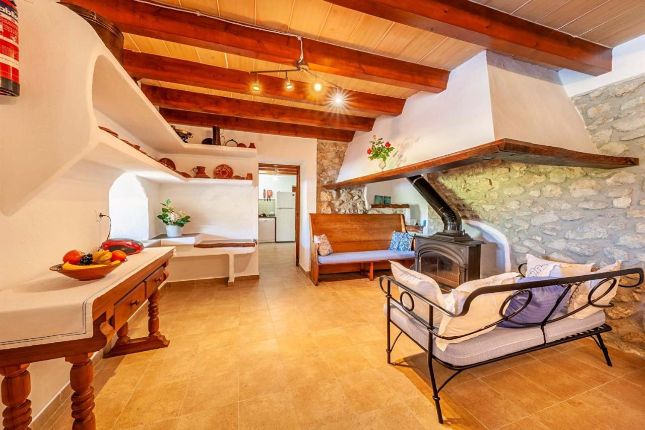 Villa Mala Garbo By Sealand Villas Pollença Buitenkant foto